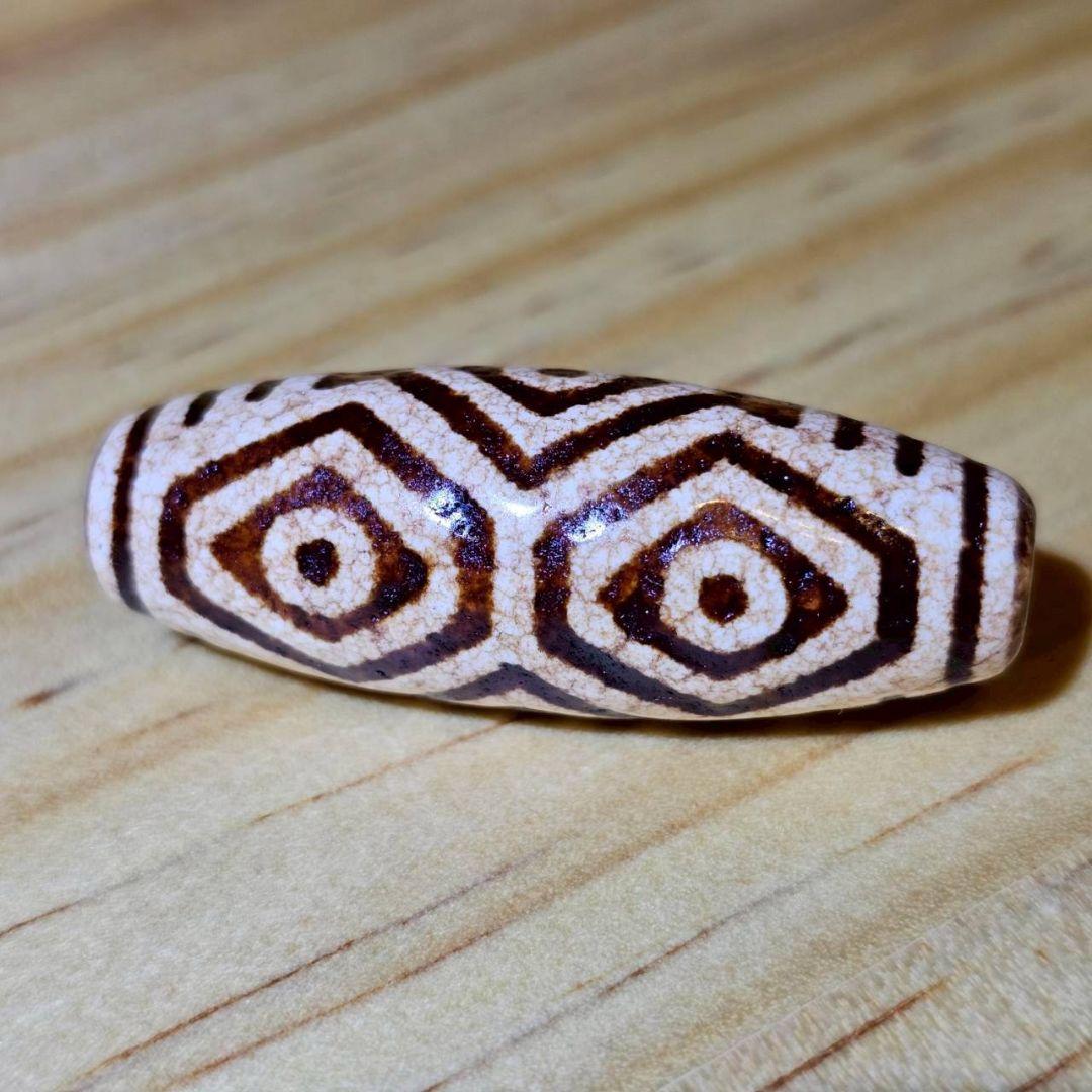 龍眼天珠 上肯 龍紋