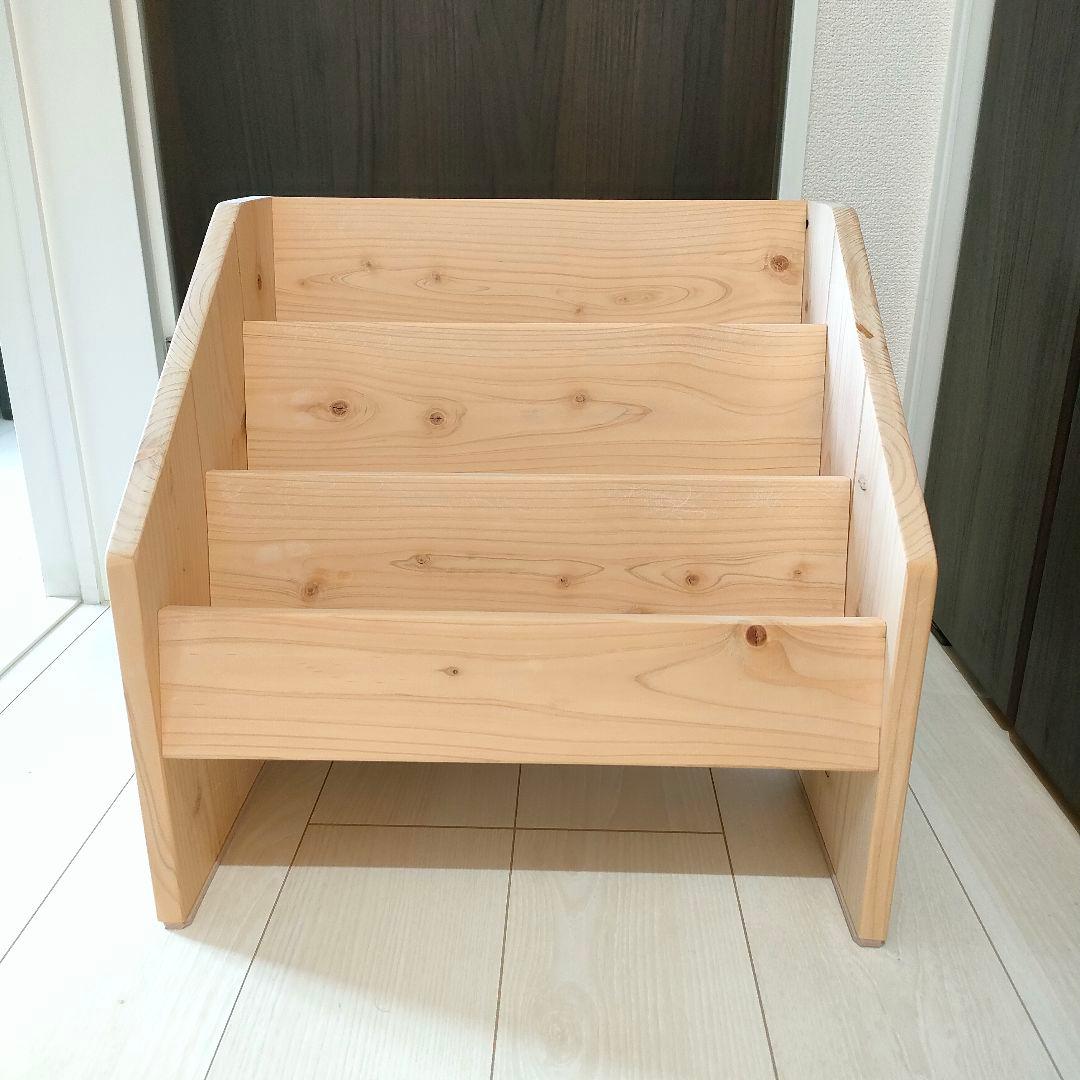 【ハンドメイド知育家具】モンテッソーリ式 絵本／天然ひのき材使用／出産祝いにも