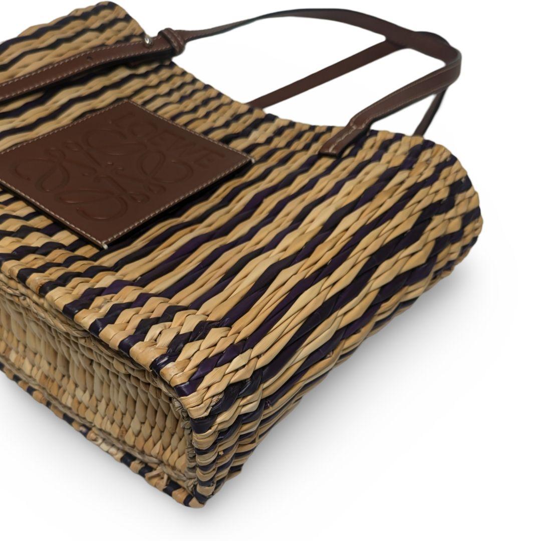 【新品同様】LOEWEロエベ バスケットバッグ　ラフィア　ストライプ
