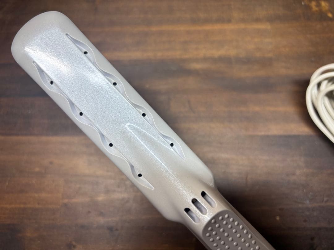 KINUJO　絹女　ストレートヘアアイロン　LM225