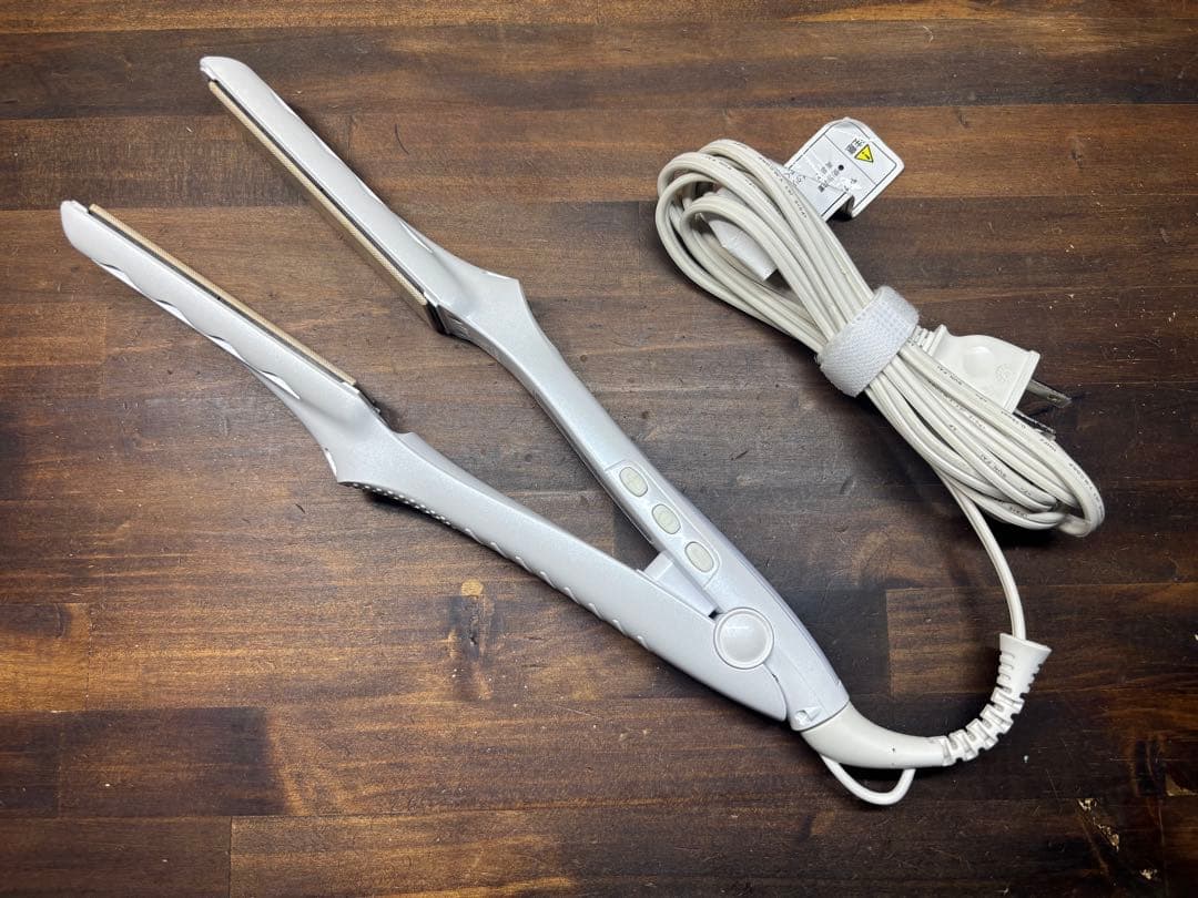 KINUJO　絹女　ストレートヘアアイロン　LM225