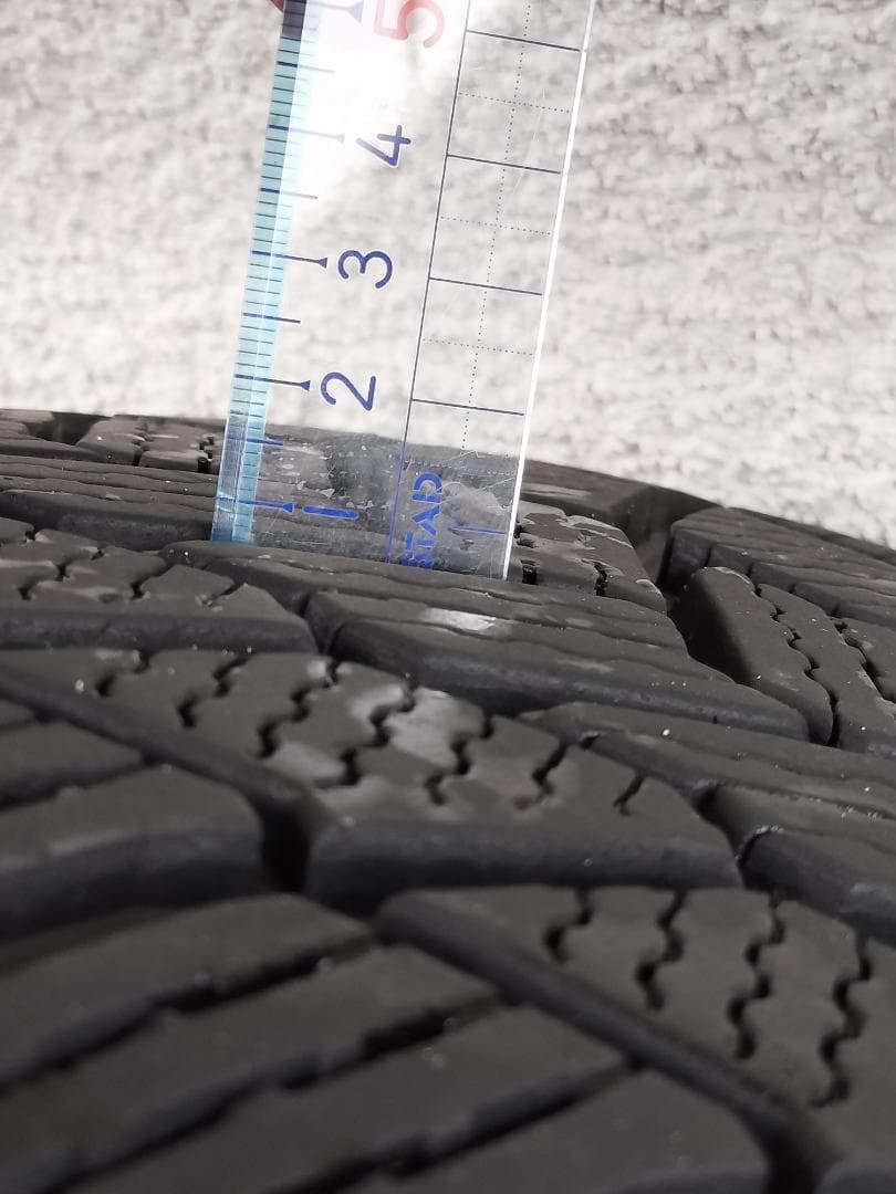 KEN様　235/55/R19　アルミホイール付きスタッドレスタイヤ 4本セット