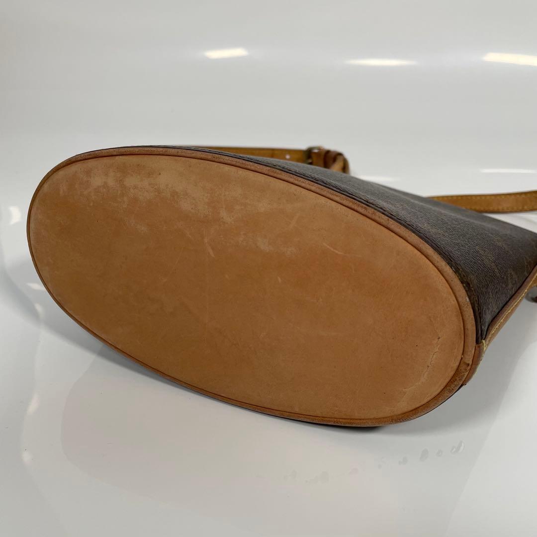 Louis Vuitton モノグラムショルダーバッグ　ドルーオ ルイヴィトン