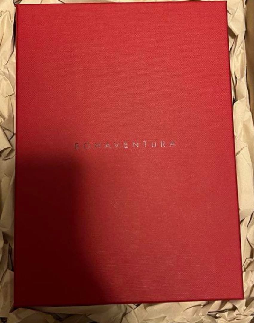 iPhone 17 Pro シュリンクレザー手帳型ケース　新品未開封　ブラック