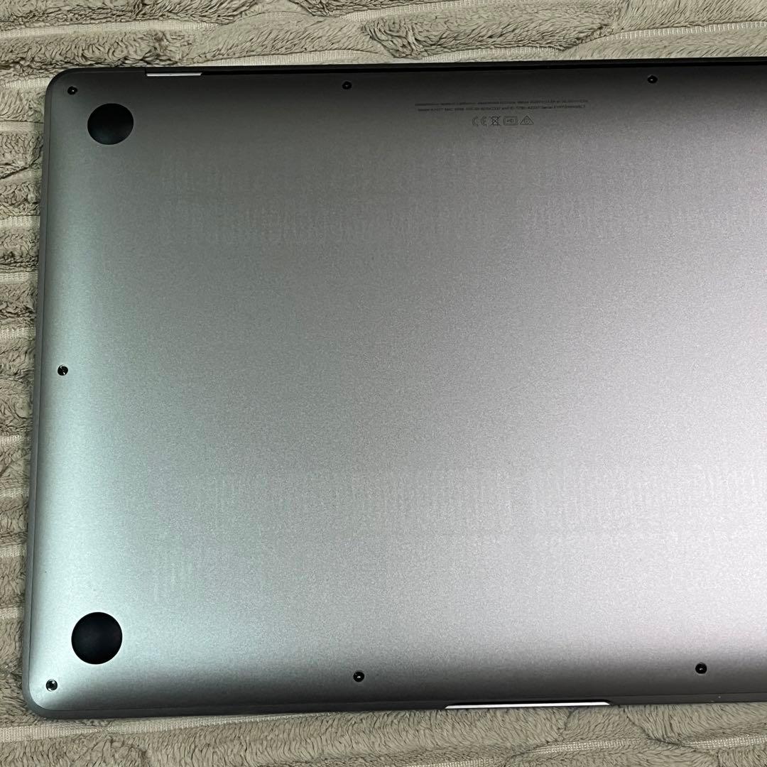 美品 MacBook Air (Apple M1) 16GB 512GB 本体