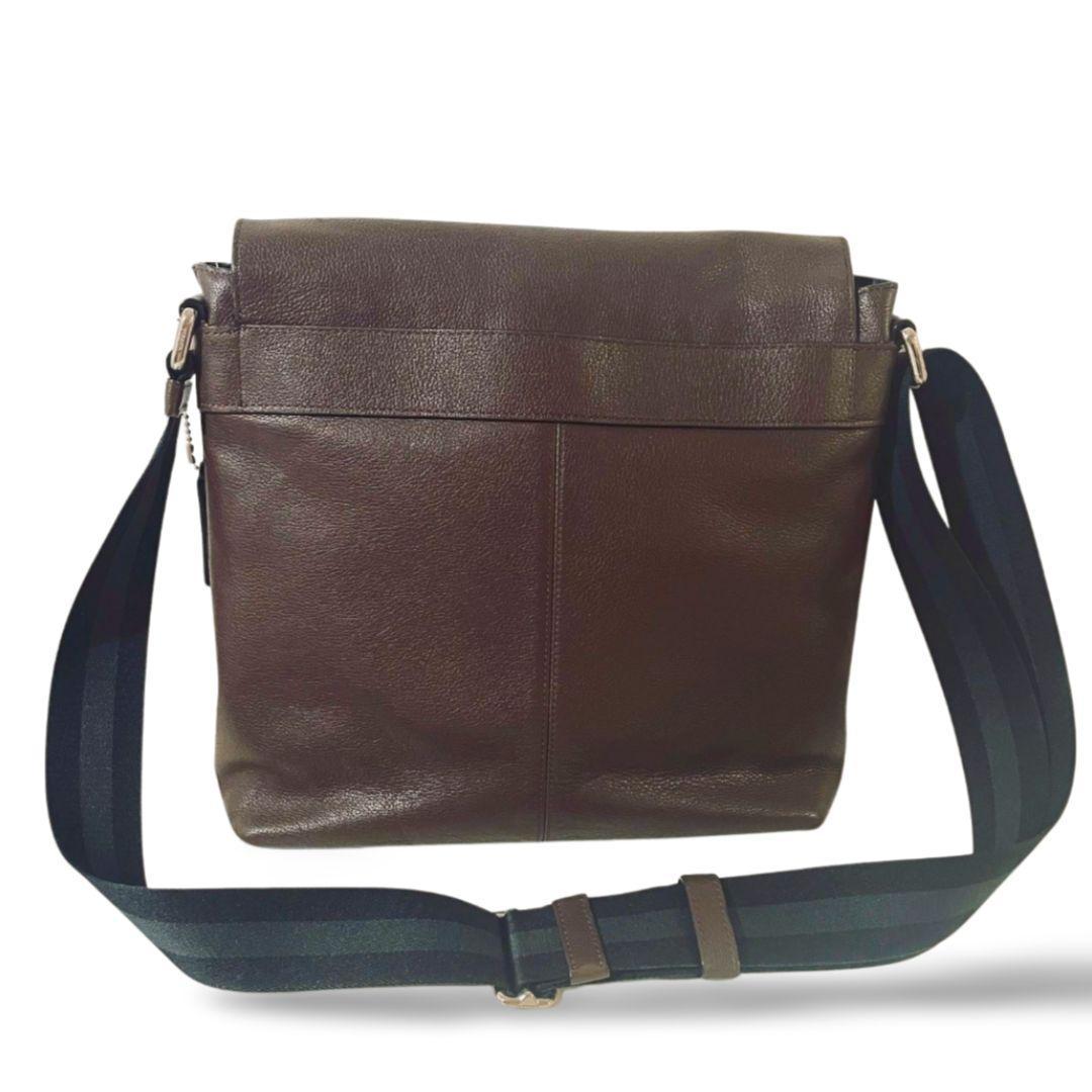 美品 COACH コーチ ショルダーバッグ レザー ダークブラウン F72362