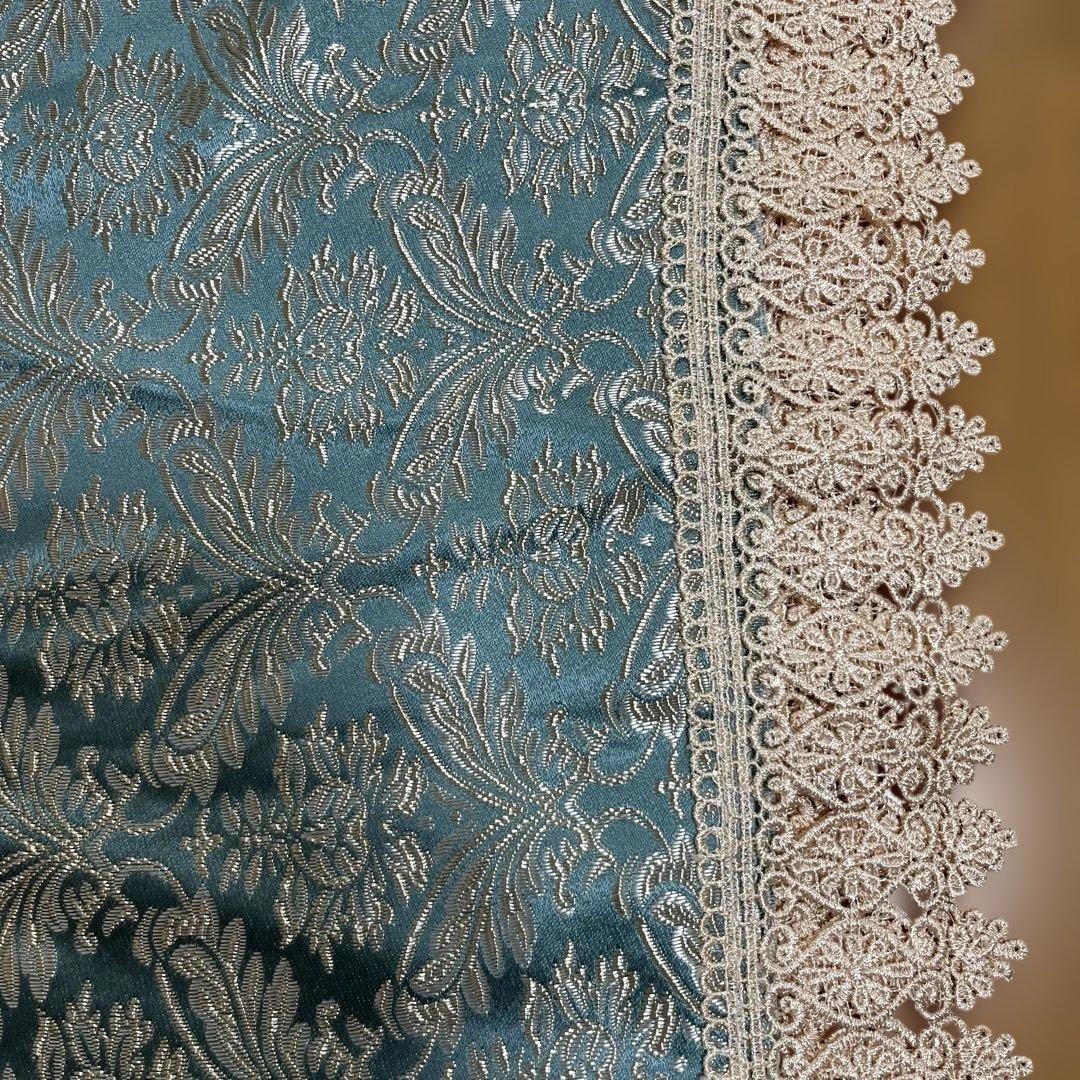 [新品未使用]花柄刺繍テーブルクロス