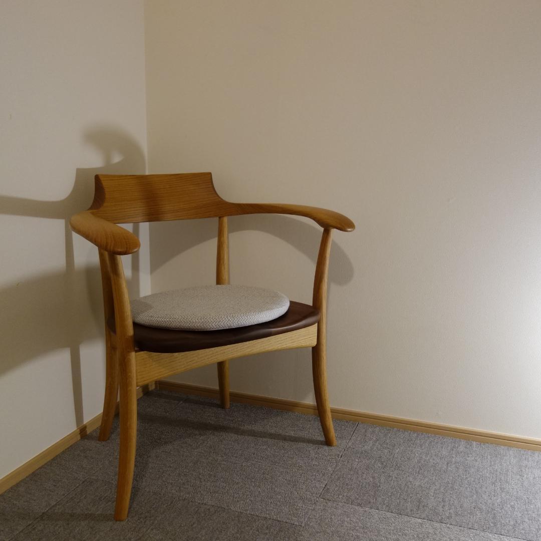 HIDAクレセントアームチェア①メーカー保証 中SG262A　OWA希少ツートン