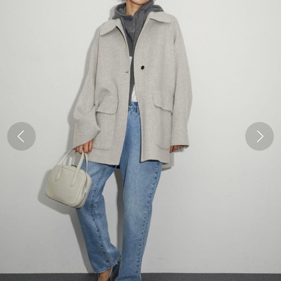 アダムエロペ　ウールリバーショートコート　グレー