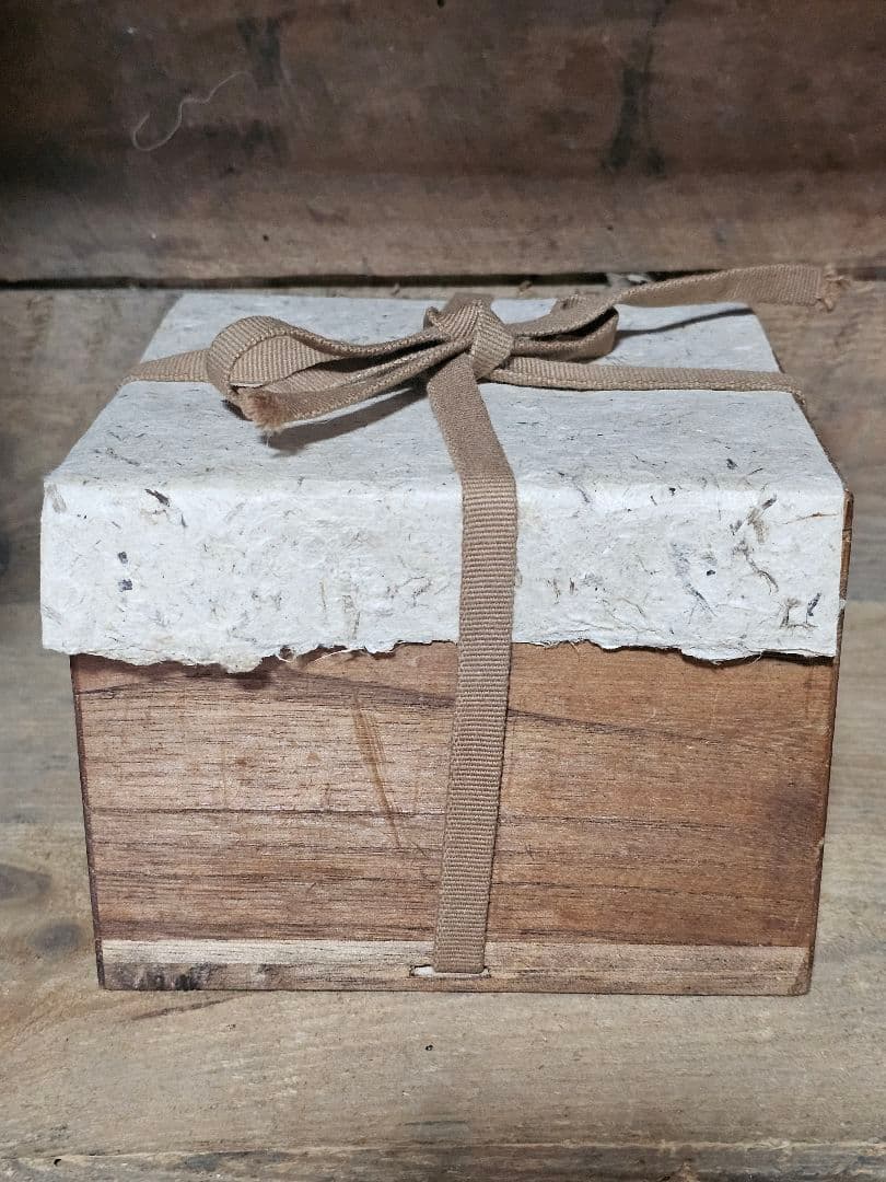 六代大樋長左衛門作 飴釉　茶碗　骨董品