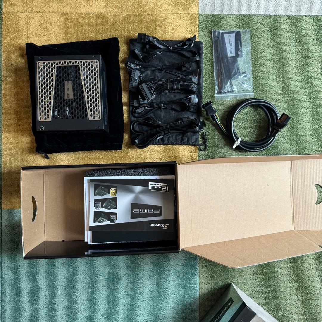 Seasonic PRIME 650 Titaninum ATX電源