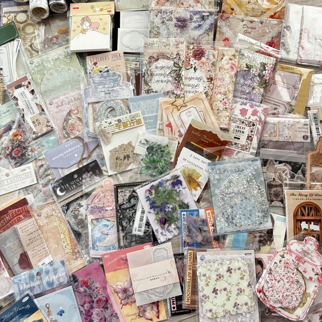 紙物 コラージュ素材 大量まとめ売り‼️ 海外紙物