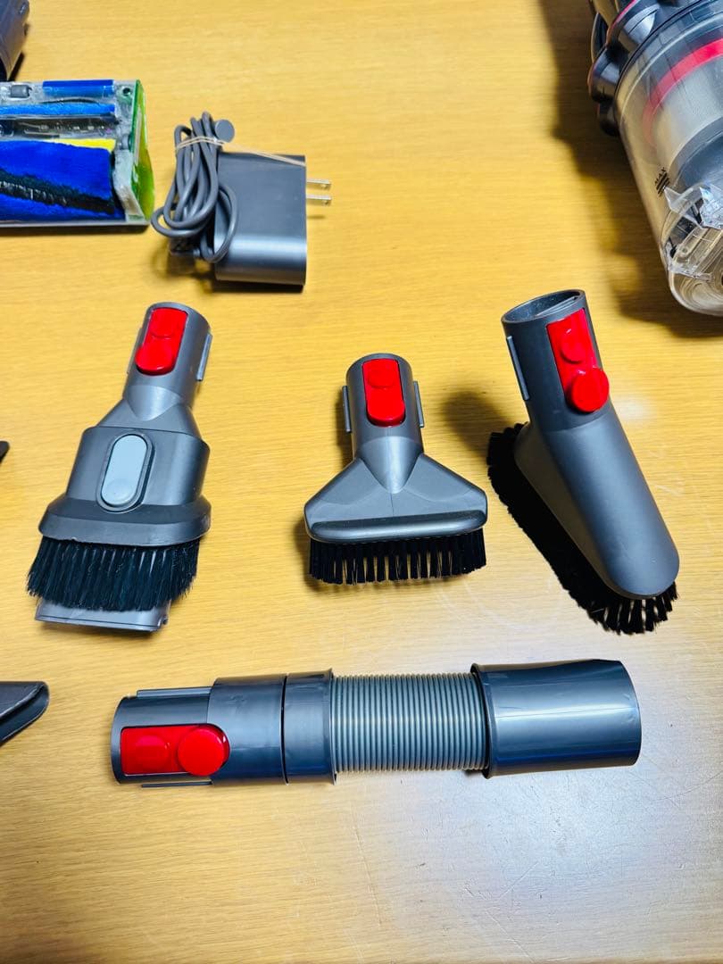 中古品 dyson SV18 動作確認・簡易清掃済み ダイソン [30]