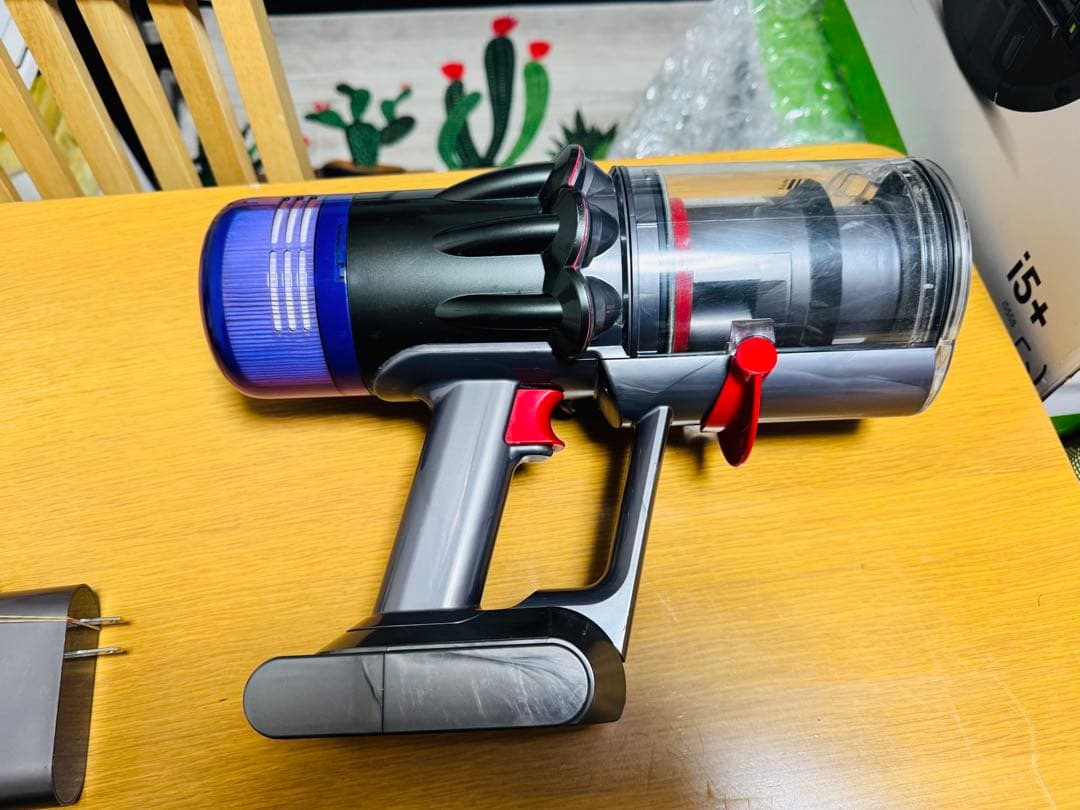 中古品 dyson SV18 動作確認・簡易清掃済み ダイソン [30]