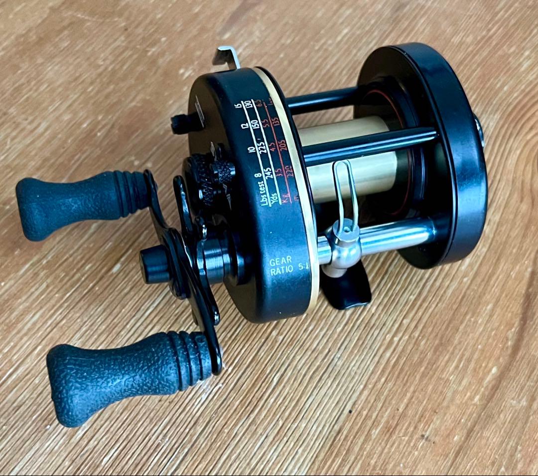 超美品！　レアなビンテージ　シェークスピア　シグマ　0001 ベイトリール CA