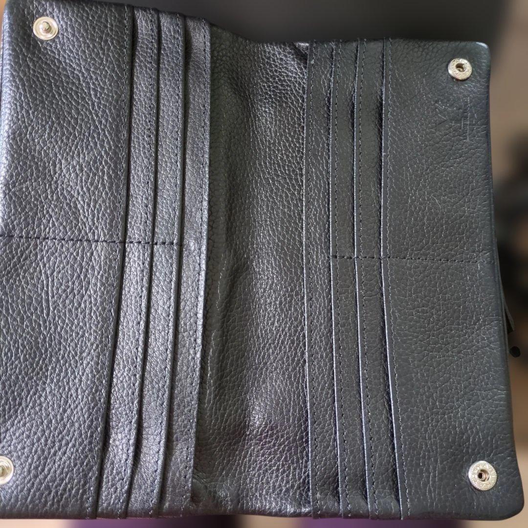 Y's ブラックレザーがま口財布 ストラップ付き