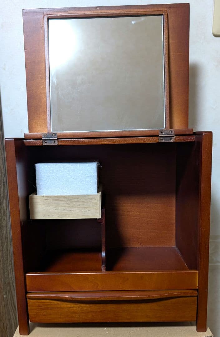 【未使用】木製ドレッサー ミラー付き 引き出し付き