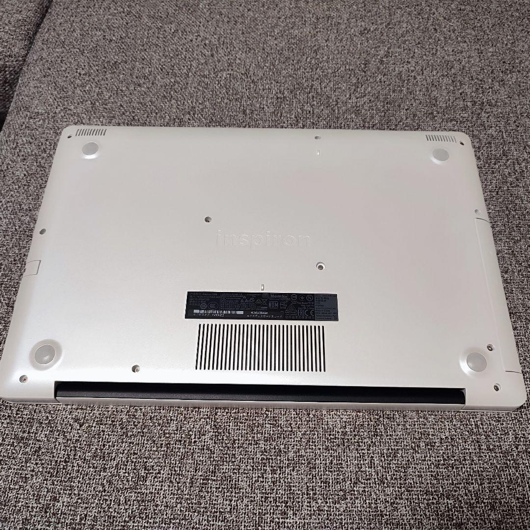 Windowsノート本体 DELL inspiron 15 8GB SSD256GB