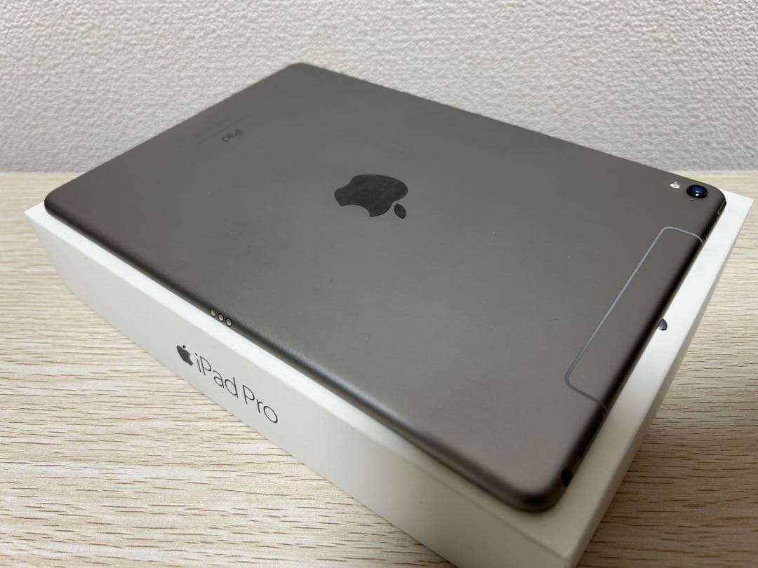 iPadPro9.7 128GB セルラー　simフリー【訳あり】