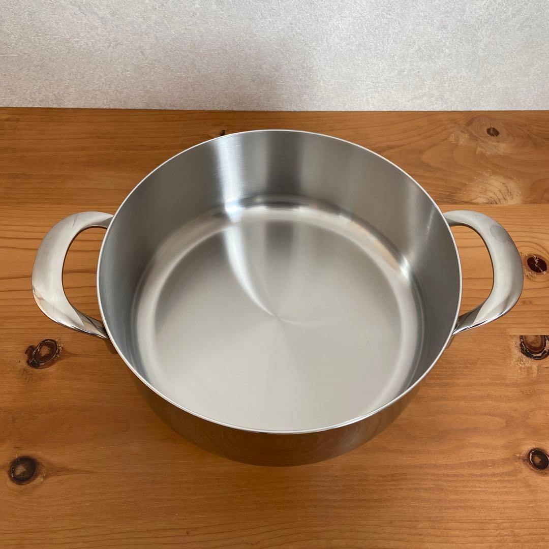 【新品】ラゴスティーナ　ステンレス製 リゾット鍋 　木製鍋敷付き