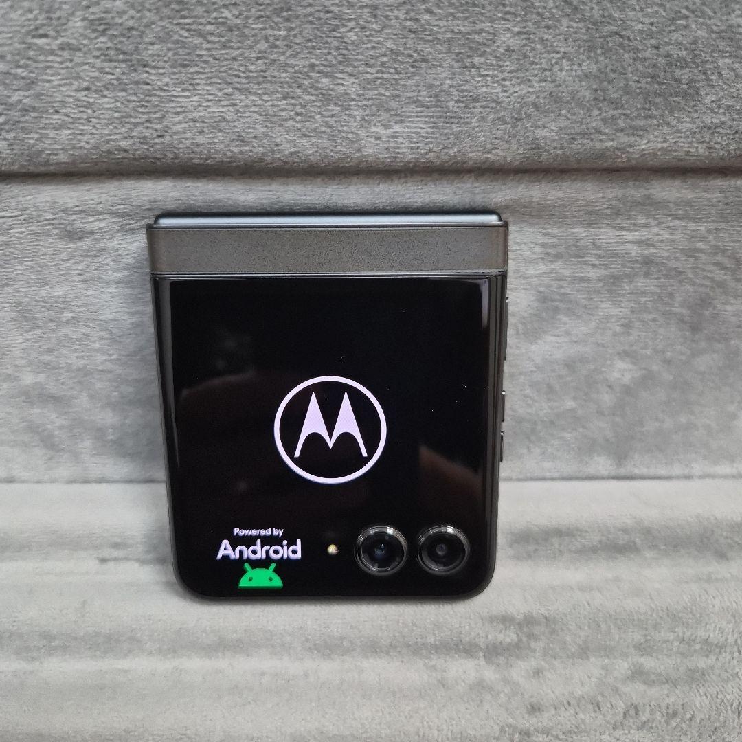 【格安】motorola razr 50 SIMフリー 目黒蓮CM