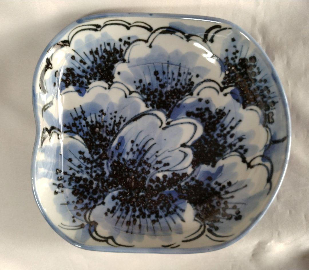 雲泉窯　染付　変形皿　　2枚