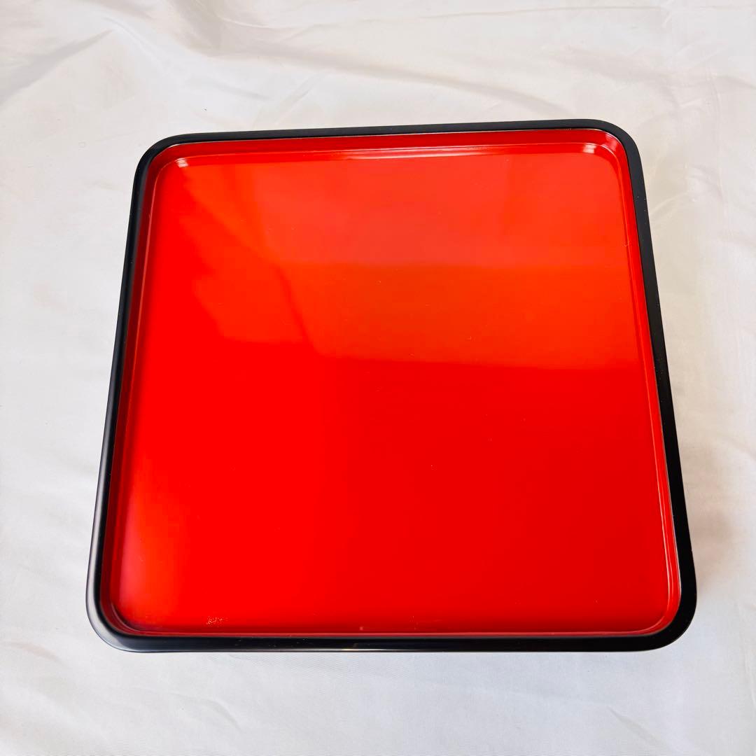 美品 輪島塗 三段重箱 台付き 黒 熨斗 共箱あり 雛祭り お祝い お節 御膳