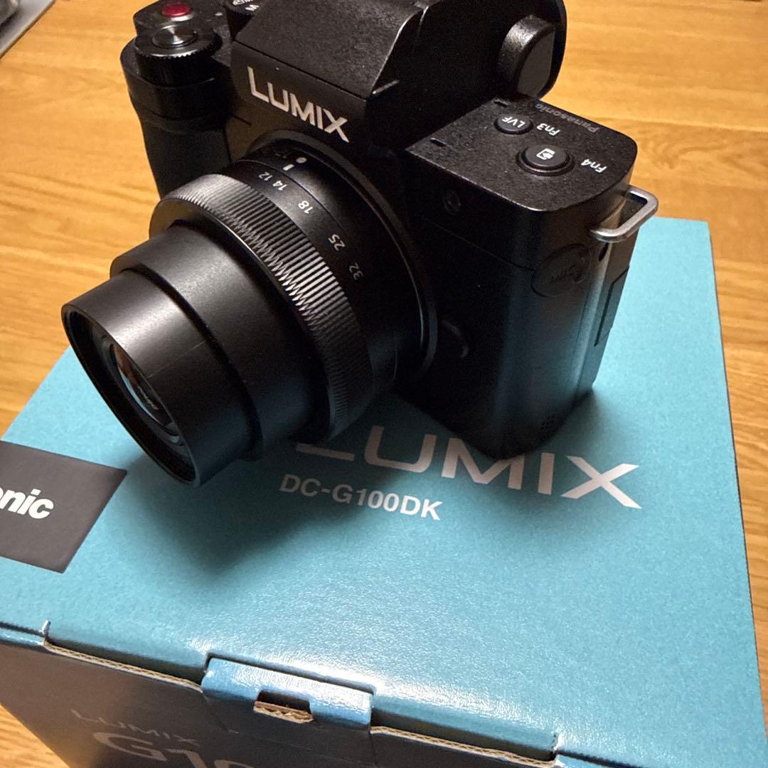美品 Panasonic LUMIX DC-G100DK 標準ズームレンズキット