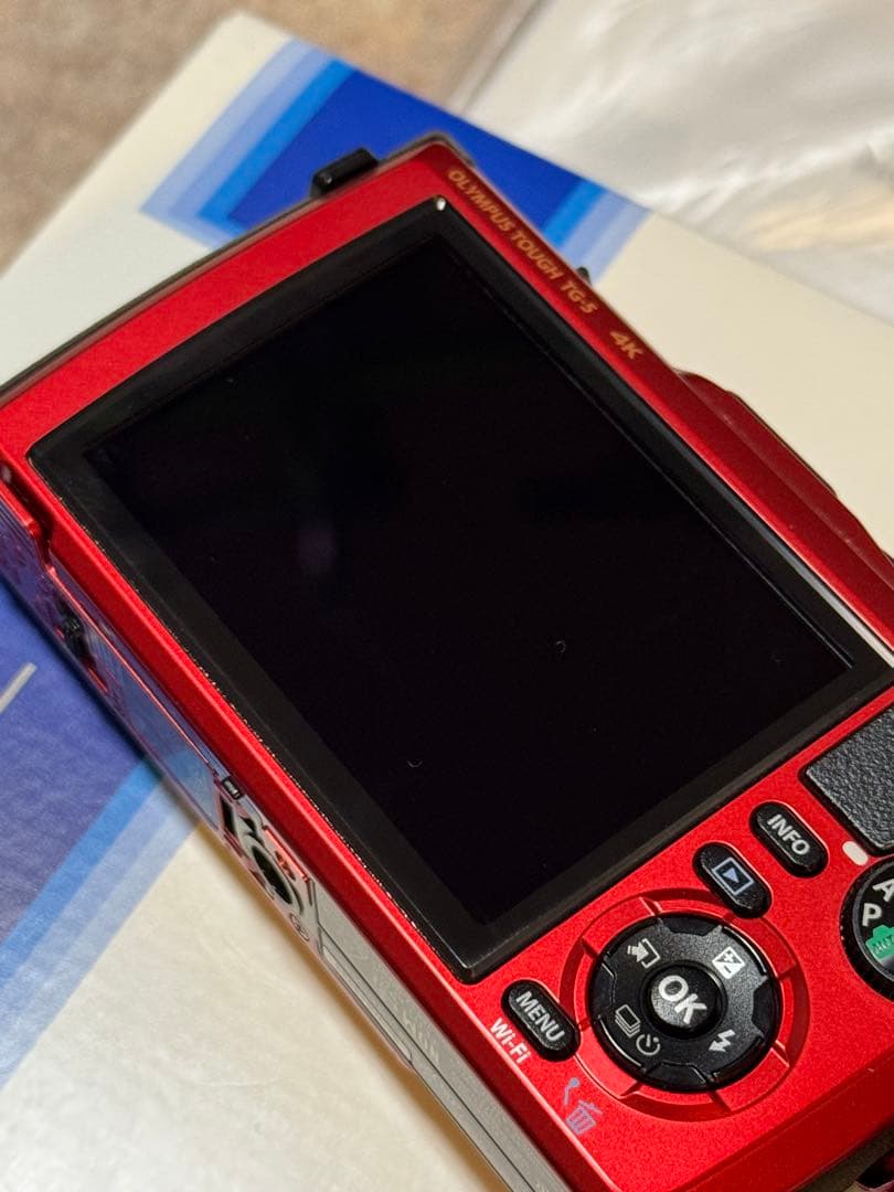 GB　OLYMPUS Tough TG5　レッド