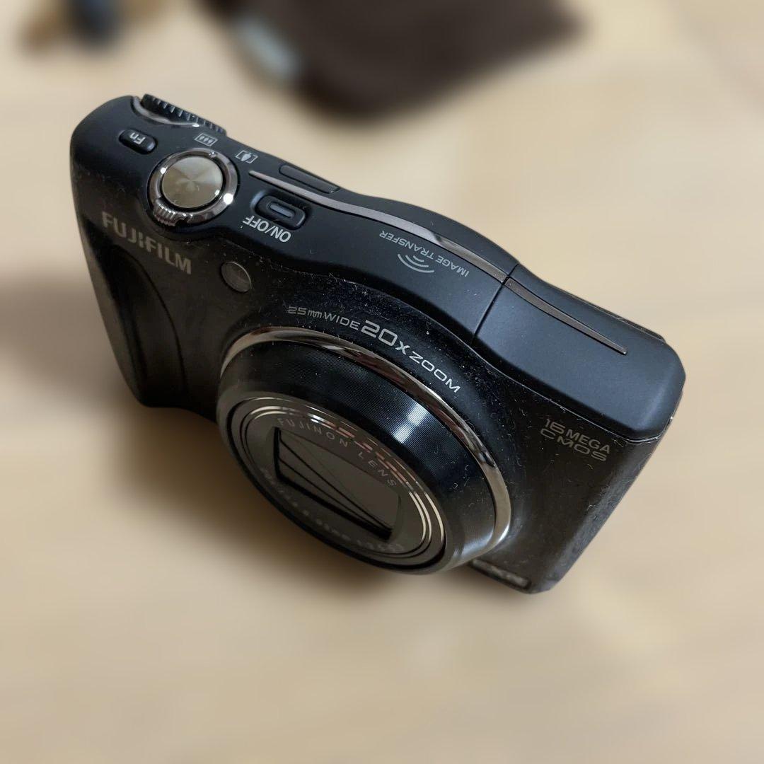 付属品完品・動作良好 FUJIFILM FINEPIX F800 EXR カメラ