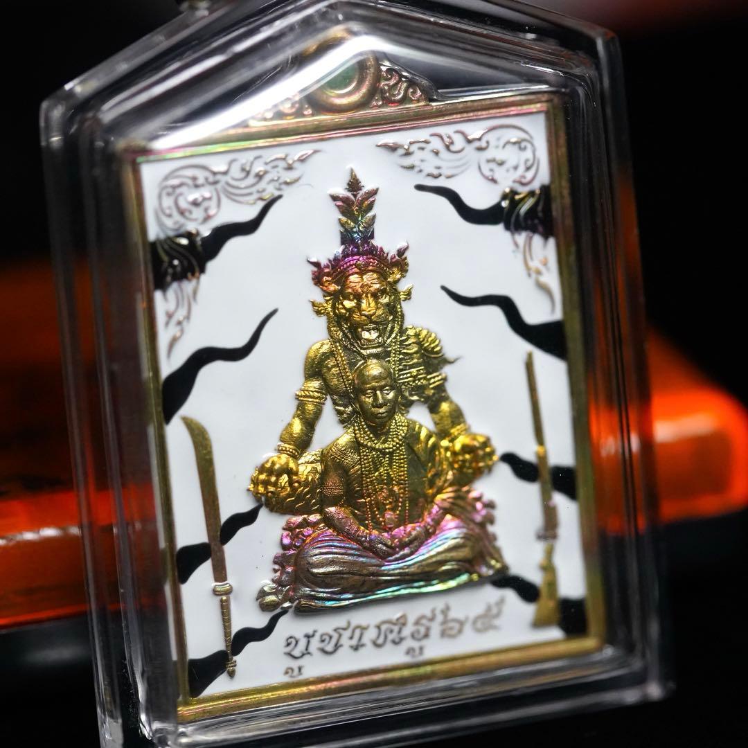 首無し虎の呪い\"タイガーサミン\"  プージャオサミンプラの無敵　プラクルアン　D