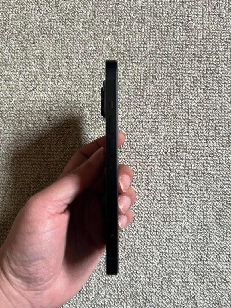 iPhone14 SIMフリー バッテリー容量85%