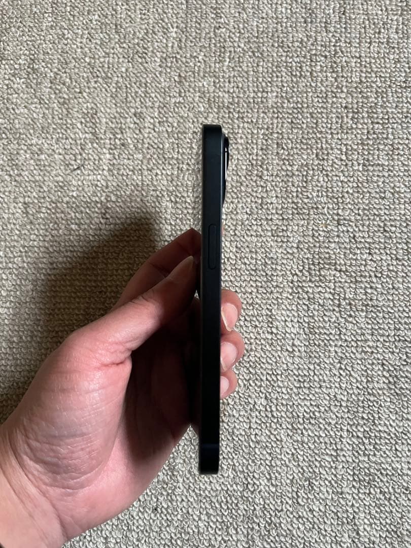 iPhone14 SIMフリー バッテリー容量85%