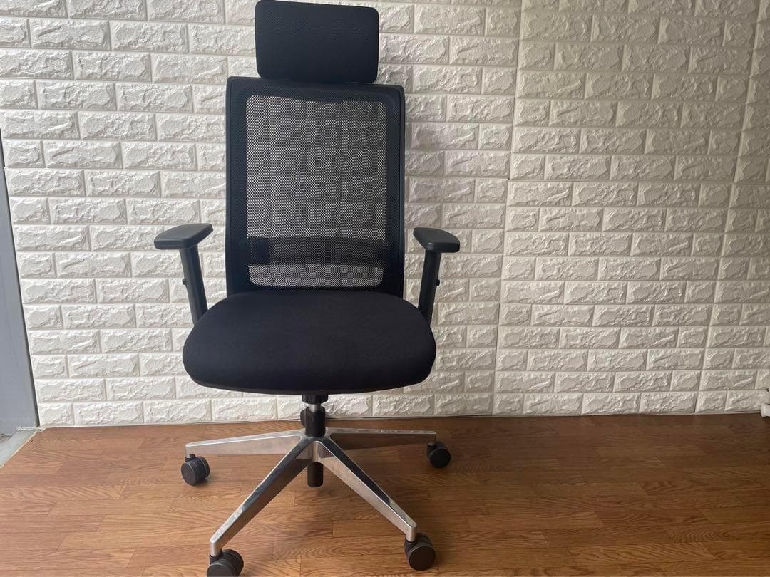 オフィスチェア 事務所チェア リクライニング機能 足載せ付き ロッキング機能