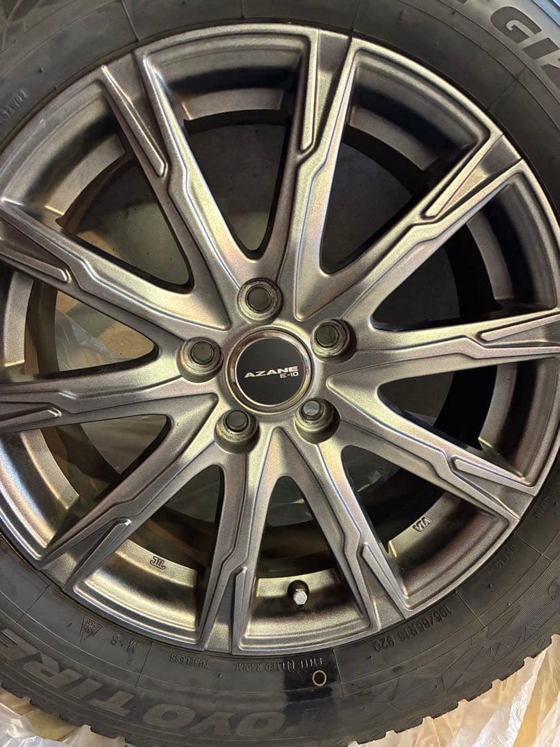 TOYOタイヤスダッドレス　195 65/16R ホイールセット