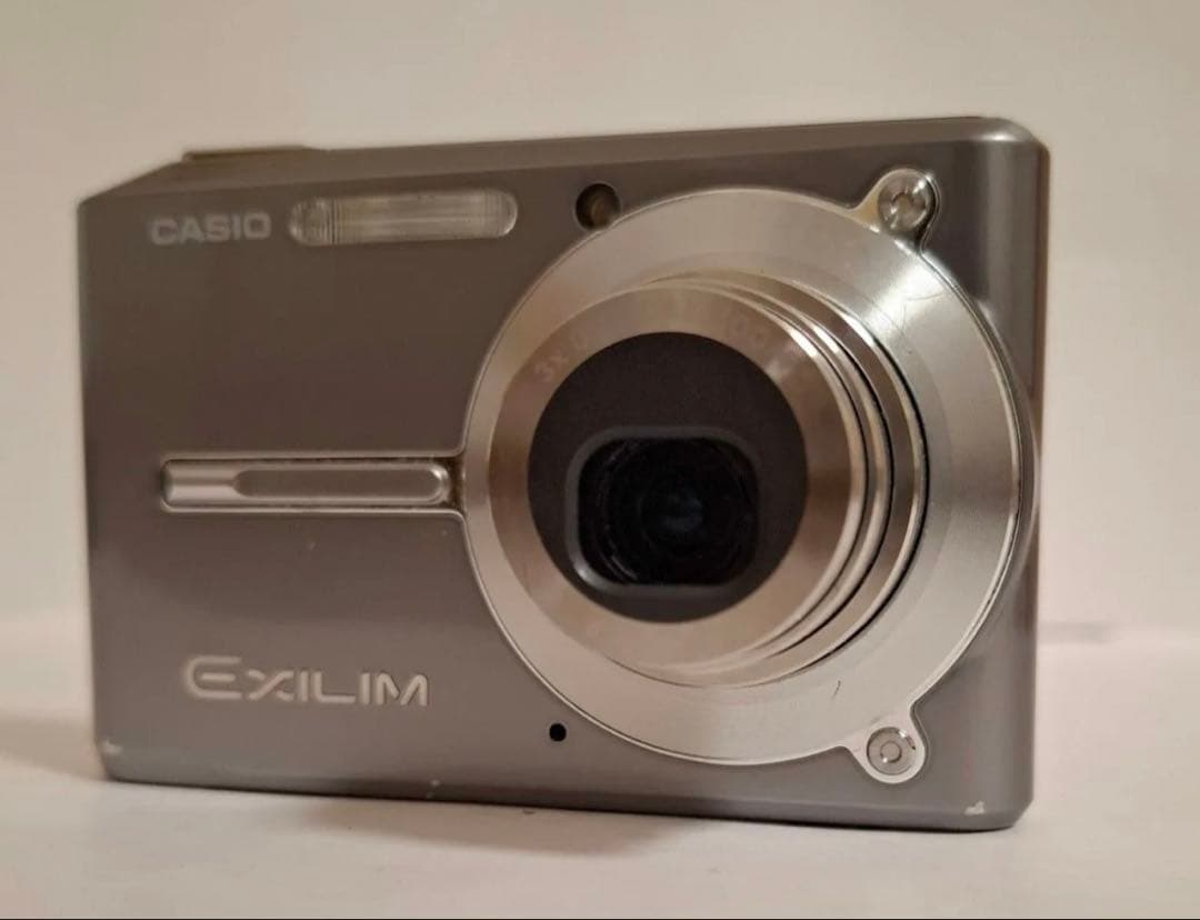 CASIO EXILIM EX-s500 デジカメ