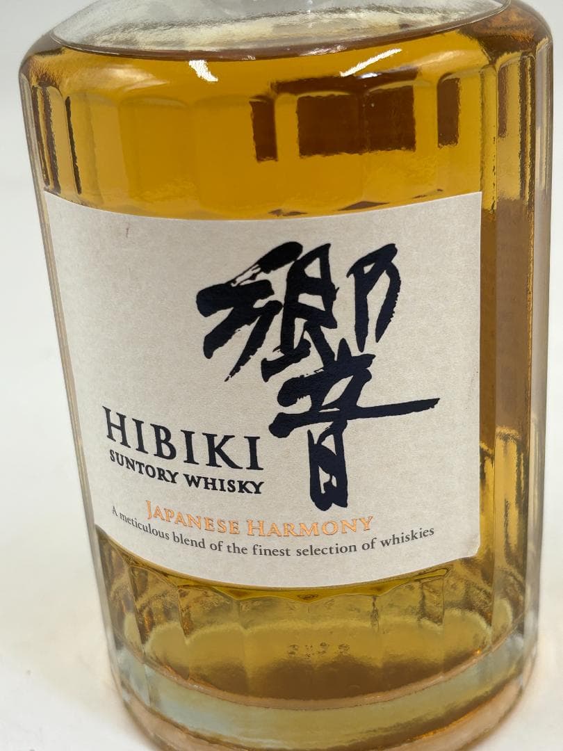 サントリー 響 JAPANESE HARMONY 700ml 新品未開封