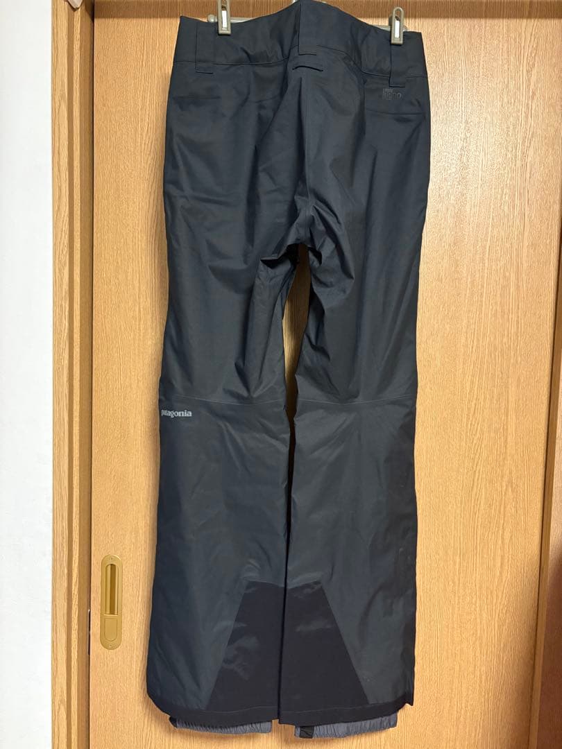patagonia スノーパンツ ブラック