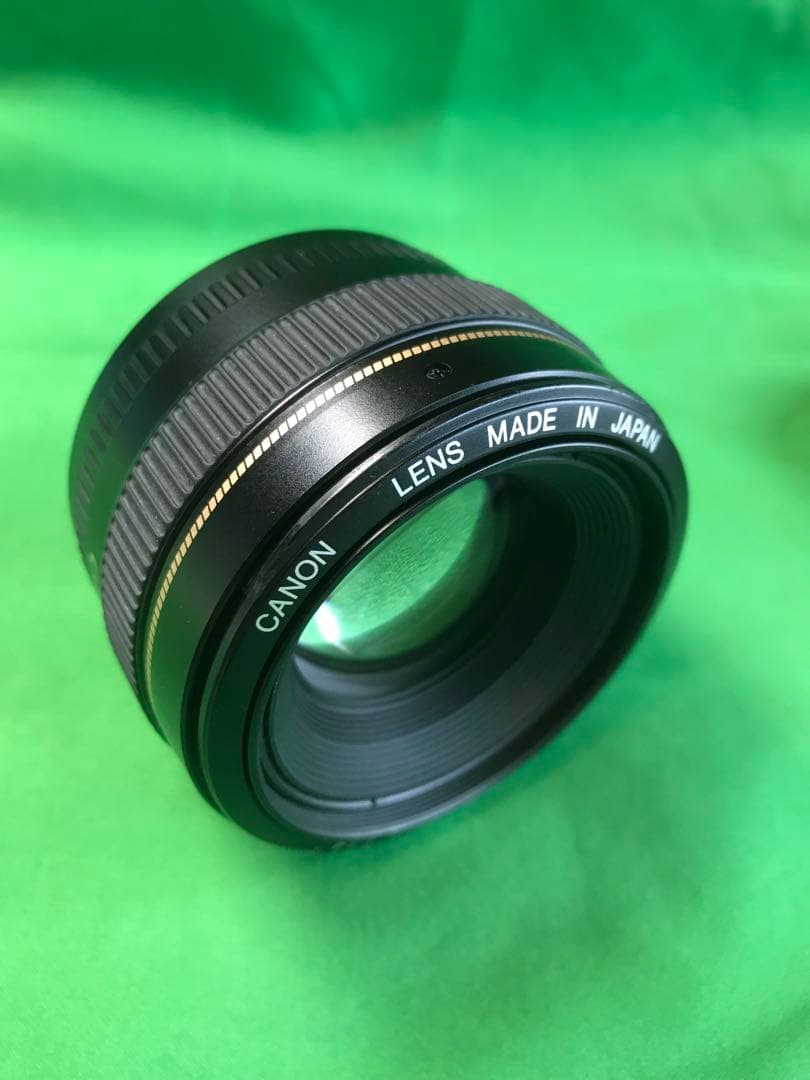 キヤノン　CANON EF50mm f1.4 フードES-71Ⅱ