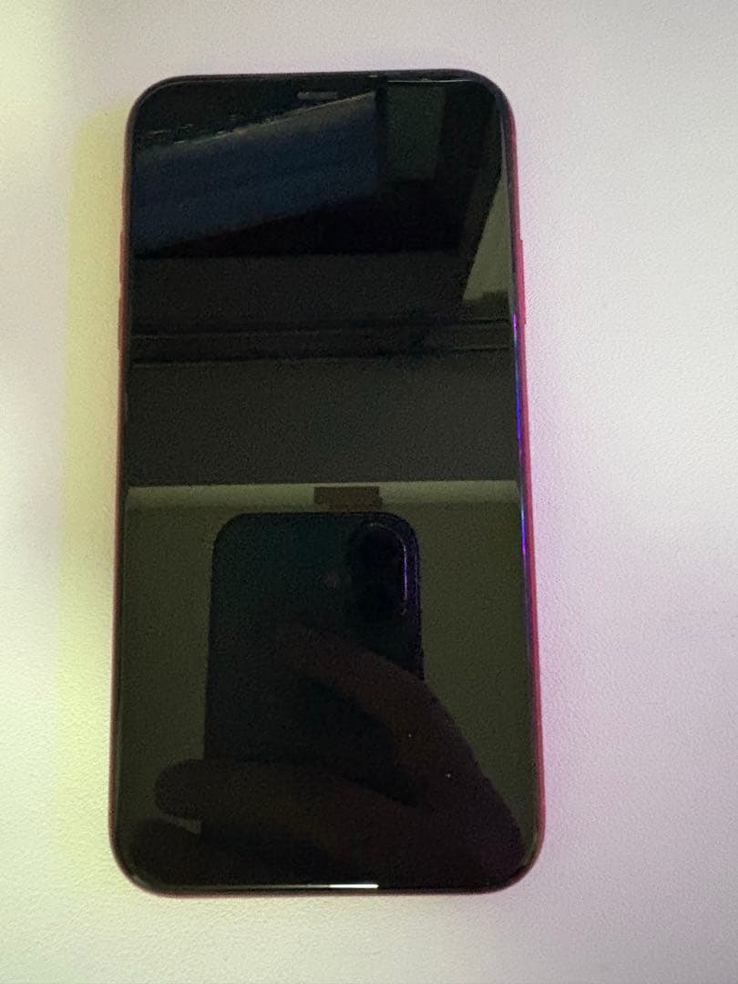 iPhone11 本体 (PRODUCT RED) 128GB カメラ傷あり