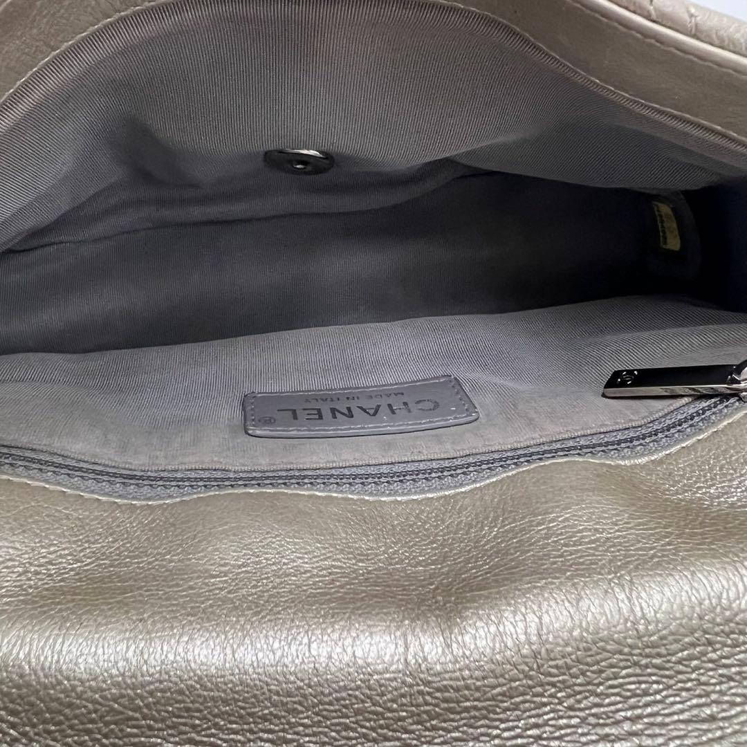 A*I様 CHANEL ショルダーバッグ Vステッチ (シェブロン) カーフ ゴ