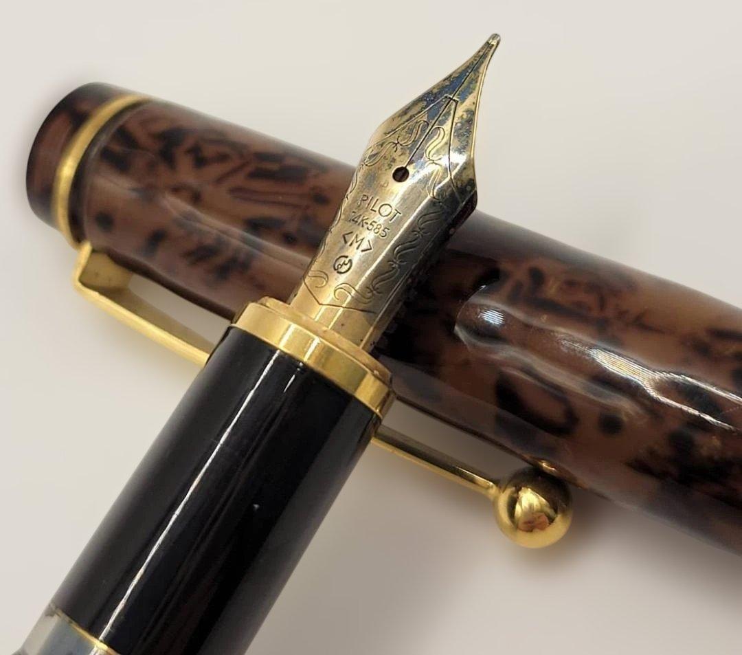 ヴィンテージ PILOT カスタム べっこう柄 万年筆 14K 585