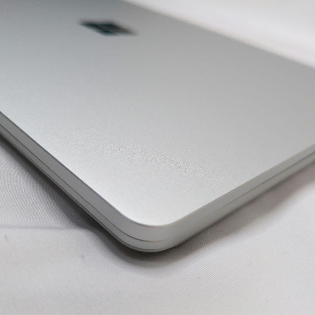 Surface Laptop Go2　KQ8-00017　PC00500051