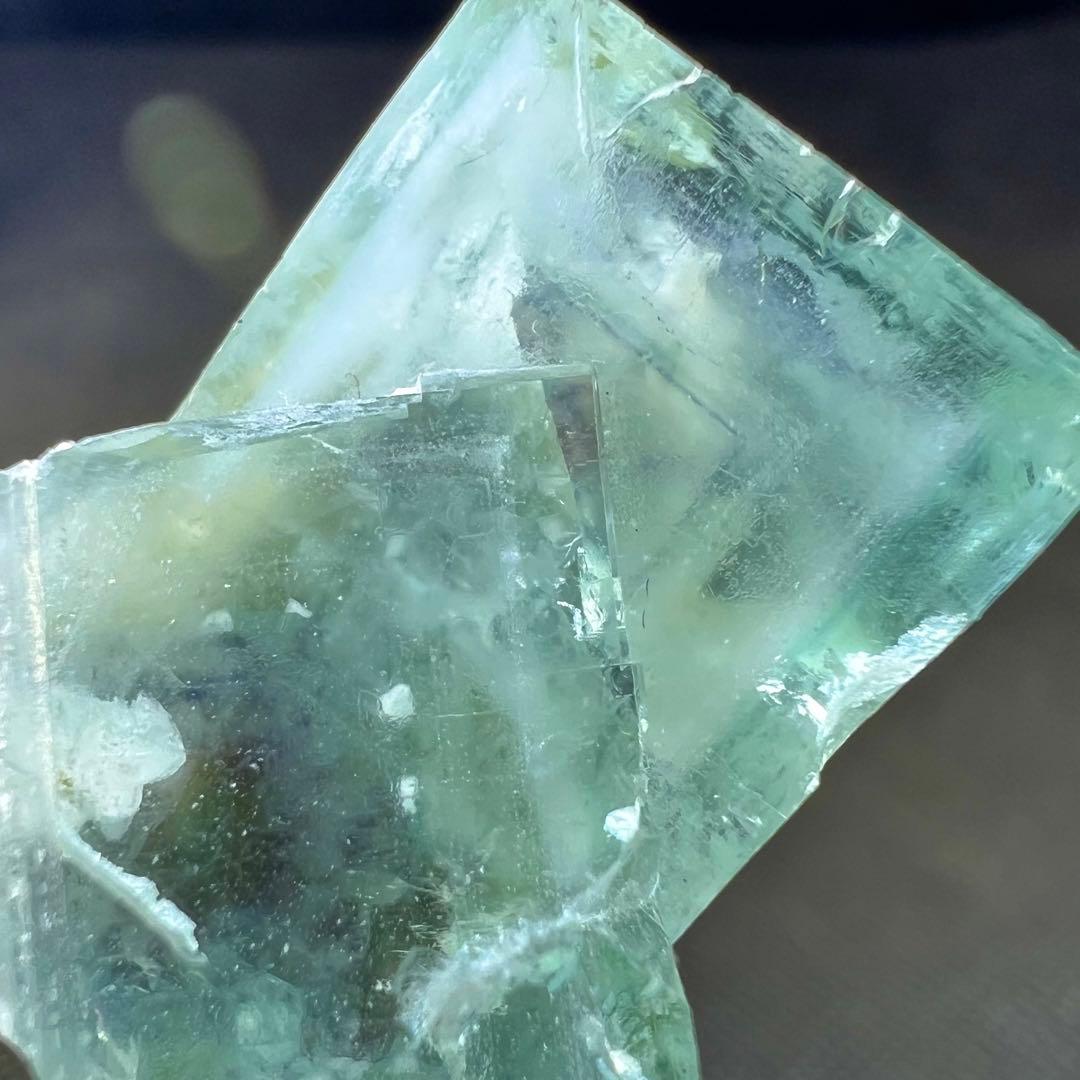 ヤオガンシャン　ライトグリーン　ブルーウィンドウ　パープルファントムフローライト