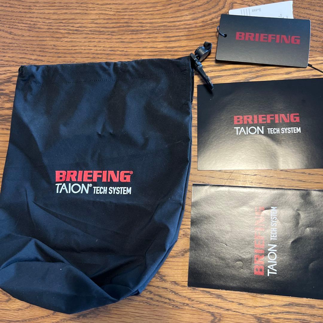 ブリーフィング　ダウン　ヒーティングシステム付　レディースM 黒