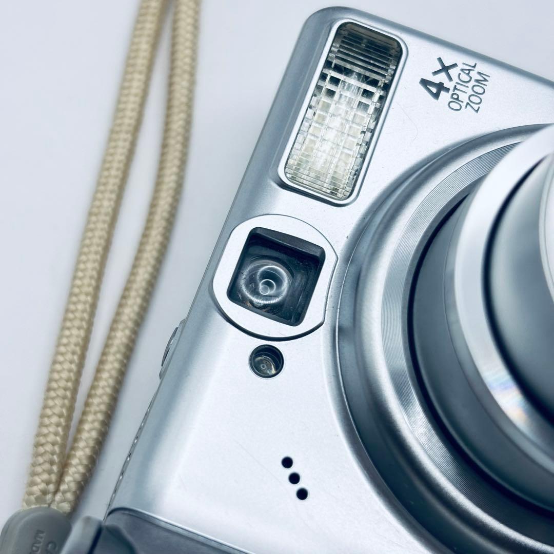 ②Canon PowerShot A570 IS コンパクトデジタルカメラ