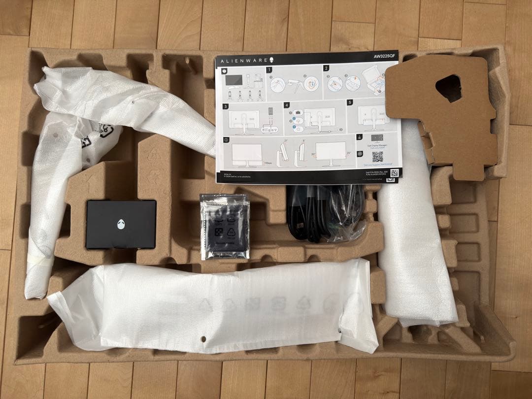 ディスプレイ・モニター本体 DELL AW3225QF Alienware 4K QD-OLED