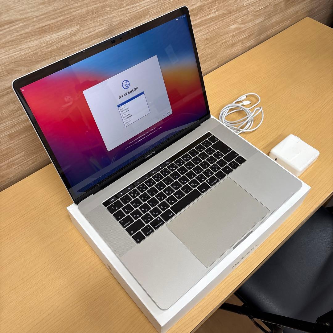 極美品MacBook Pro 2019 15インチ corei7
