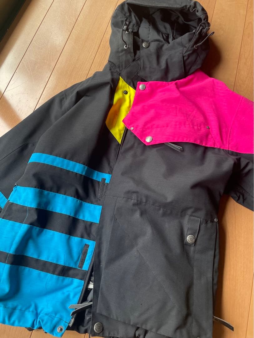 JACKFROST13スノーボードウェア XS 派手　蛍光【値下げしました！】