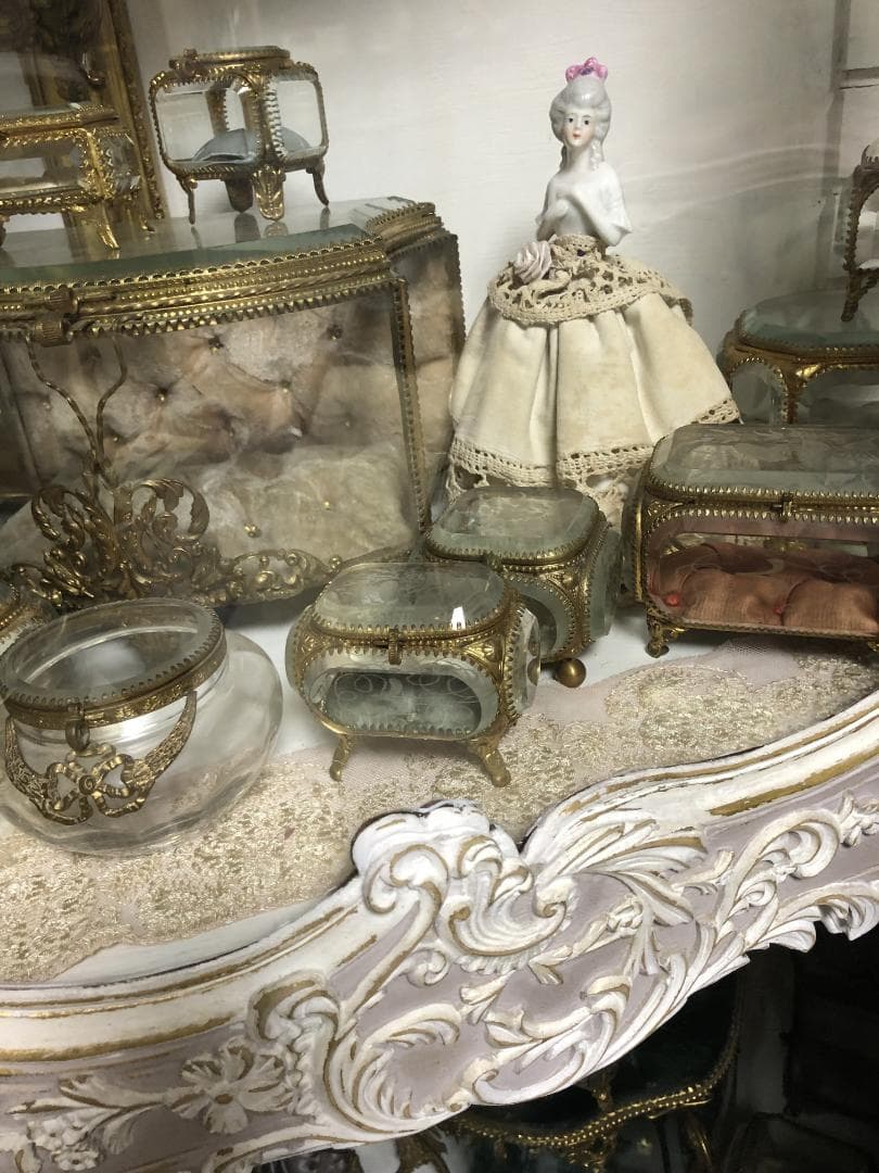 フランスアンティーク　ポーセリン　ドール